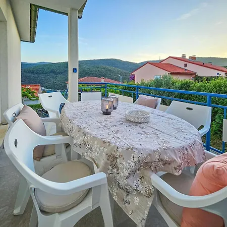 Lorber By Interhome Rabac
