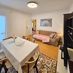 Lorber By Interhome