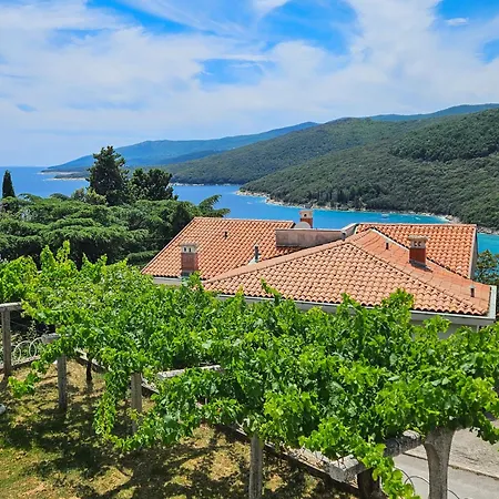 Lorber By Interhome Rabac